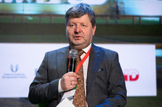 Prof. P. Koszelnik,